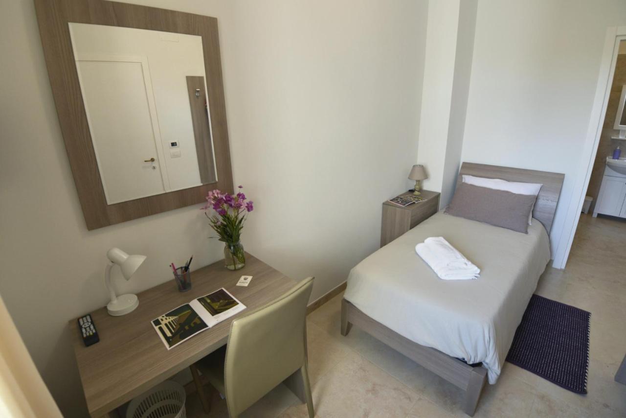 ساليس سالينتينو B&B Dei Ciclopi المظهر الخارجي الصورة